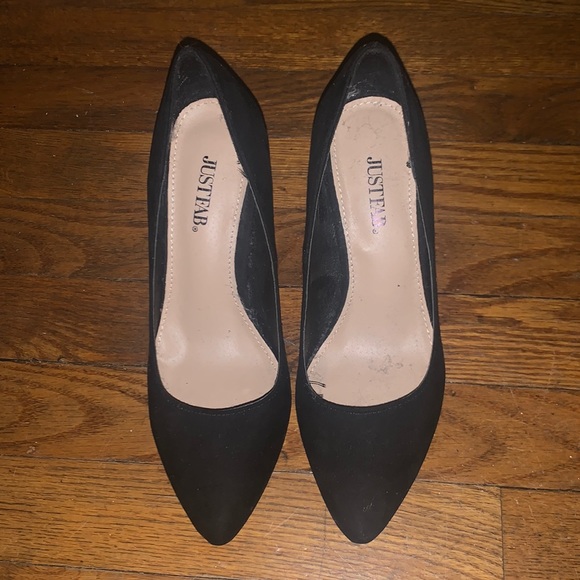 JustFab Shoes - JustFab Pointed Heels Size 7